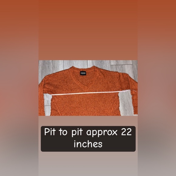 Heimish Women’s Size Small Copper Brown V-neck Sweater Relaxed Fit - Picture 2 of 6